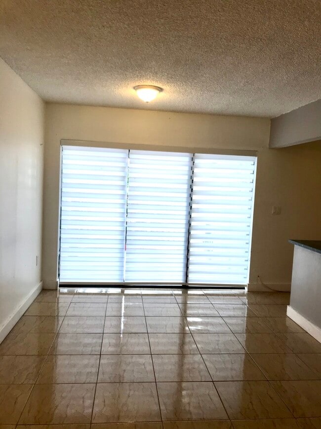 Photo - 10030 NW 9th St Cir