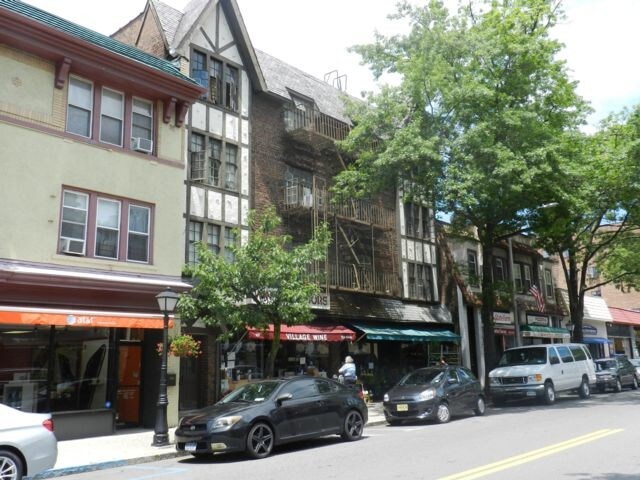 Photo - 105 5th Ave Apartment
