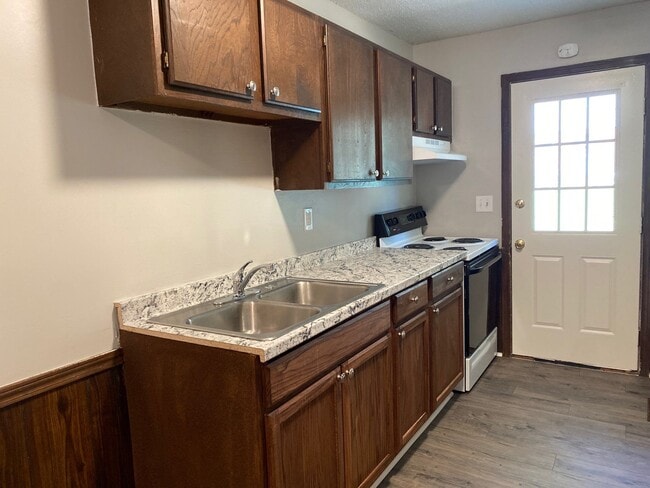 Photo - 29 Rossfield Cv Unidad R