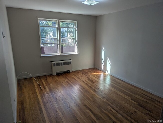 Building Photo - 14 S Broadway Unit 1-1B