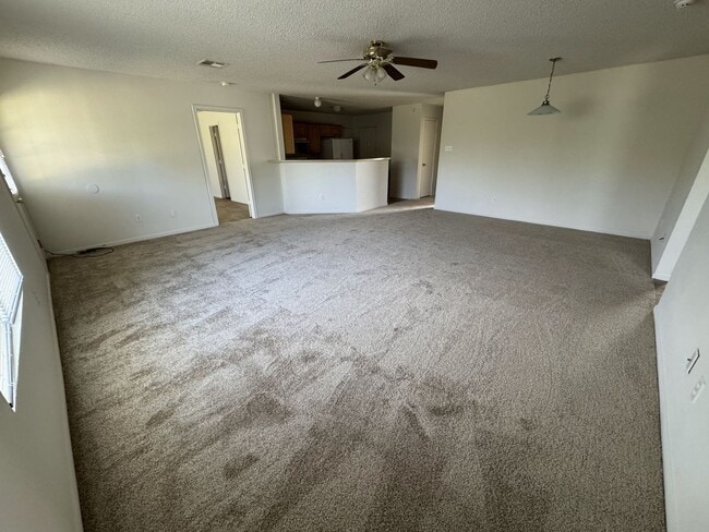 5817 Medina Dr