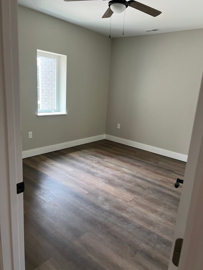 Photo - 2 Bedroom/2 Bath Newly Renovated Apartment for Lease Unidad 202