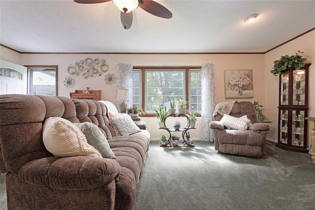Photo - 4335 E Lake Rd