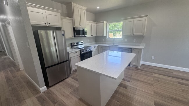 Photo - 3211 Bourland St