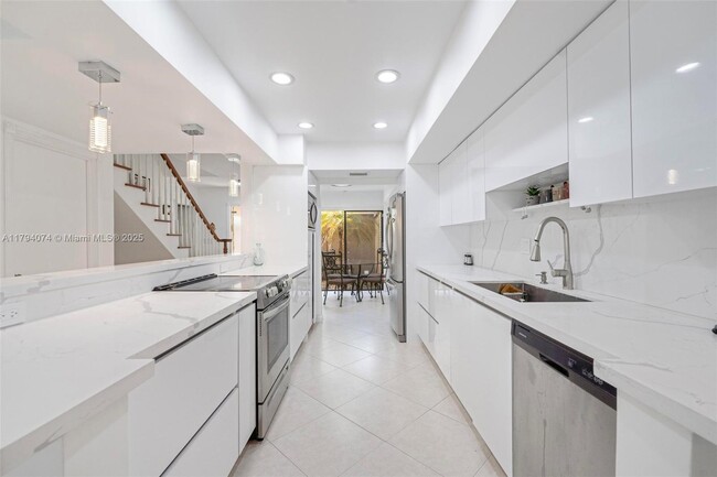 Photo - 2305 St Andrews Rd Townhome