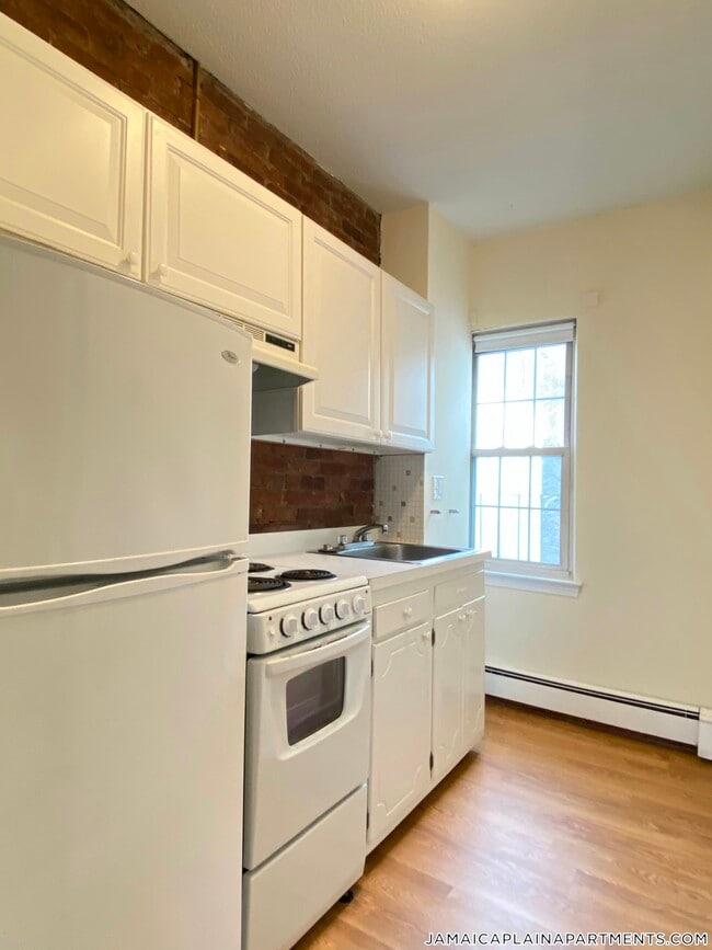 74 S Huntington Ave Unidad 21