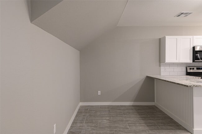 Photo - 519 Magnolia Point Dr