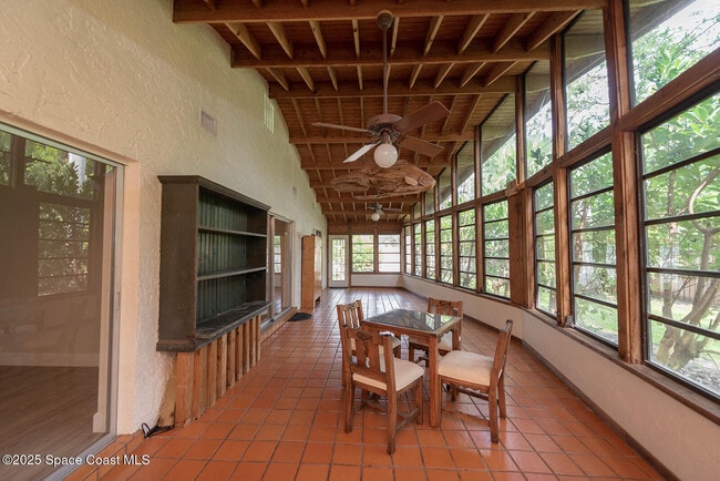 508 Poinsettia Rd