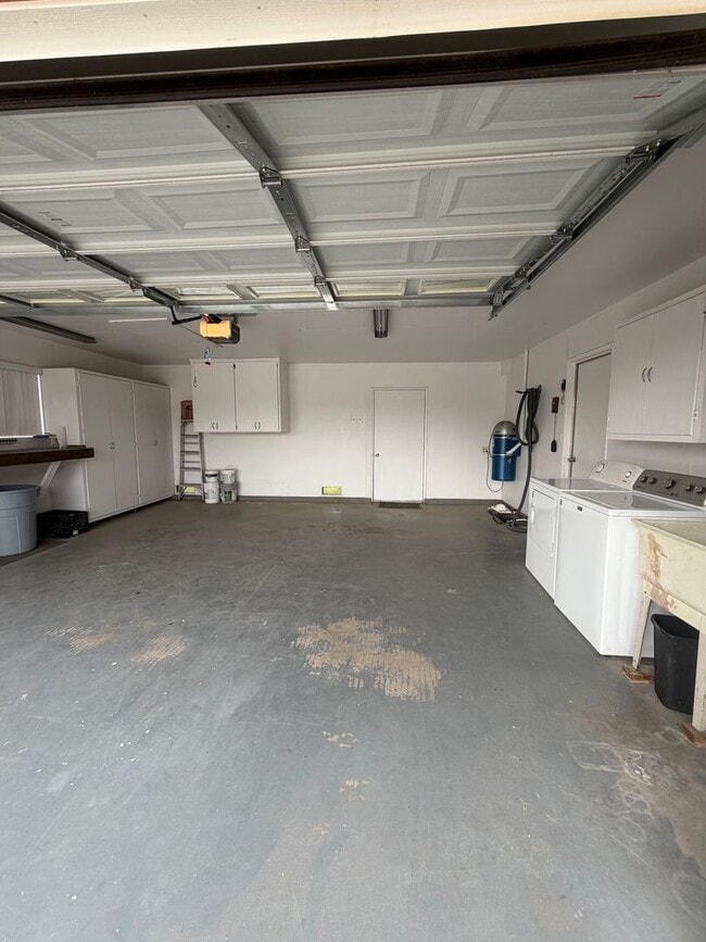 Photo - 4301 Skye Dr