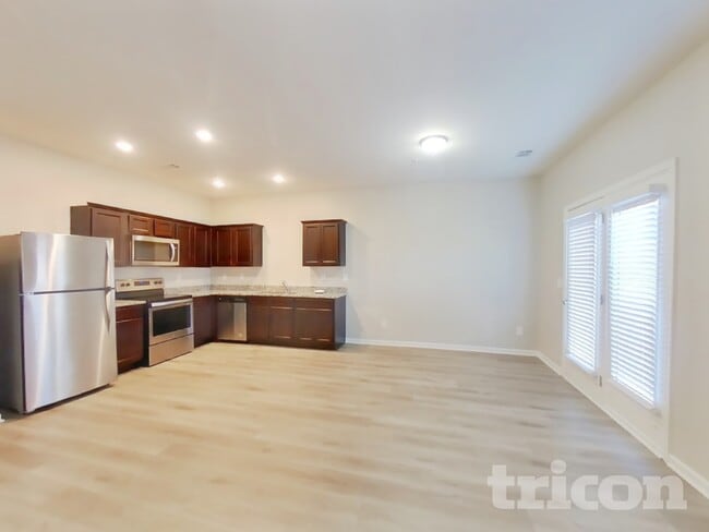 Photo - 11940 Fuller St