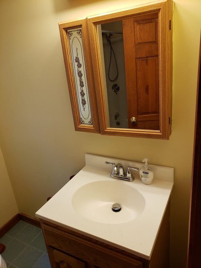 Photo - 41 Priest Rd 1Bedroom Unit Studio 1 Bedroom