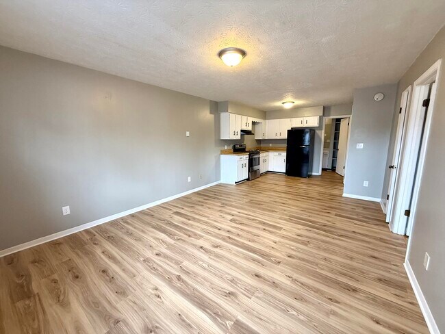 Photo - 1155 KY-3057 Unit C1