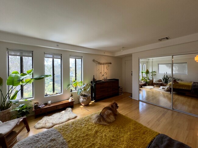 Photo - 8968 Crescent Dr
