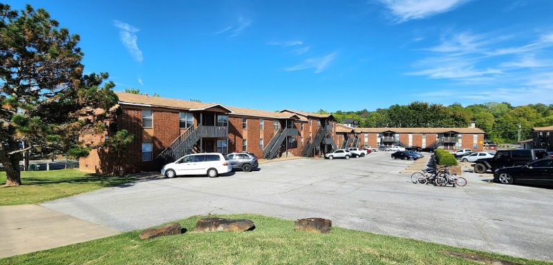 Photo - 920 N Leverett Ave