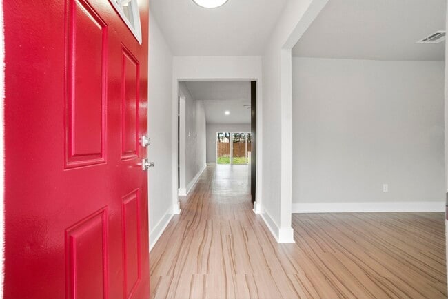 Photo - 12819 Fern Forest Dr
