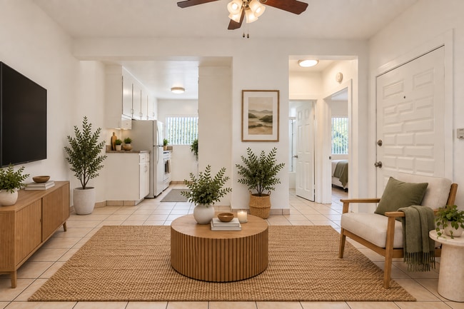 2425 - 2431 S. Ridgeley Dr