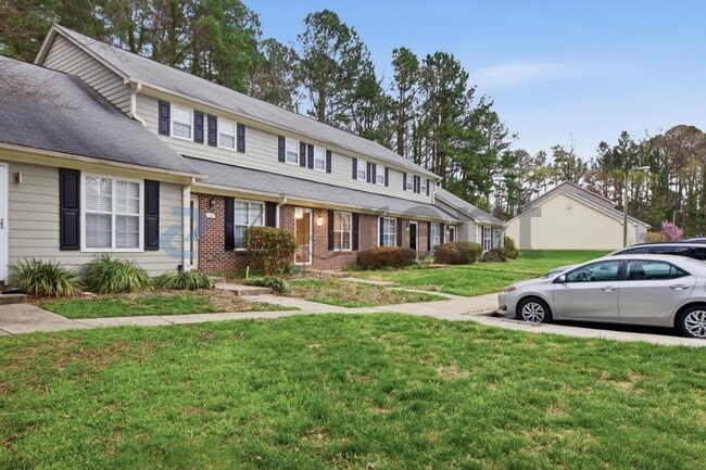 Photo - 10 Hartford Ct