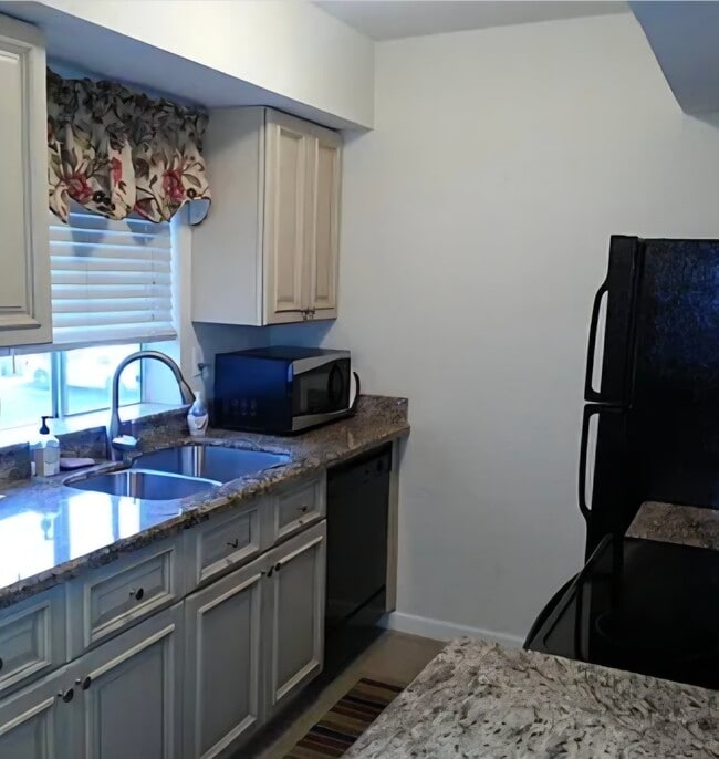 Photo - 4554 E Paradise Village Pkwy N Unit 230