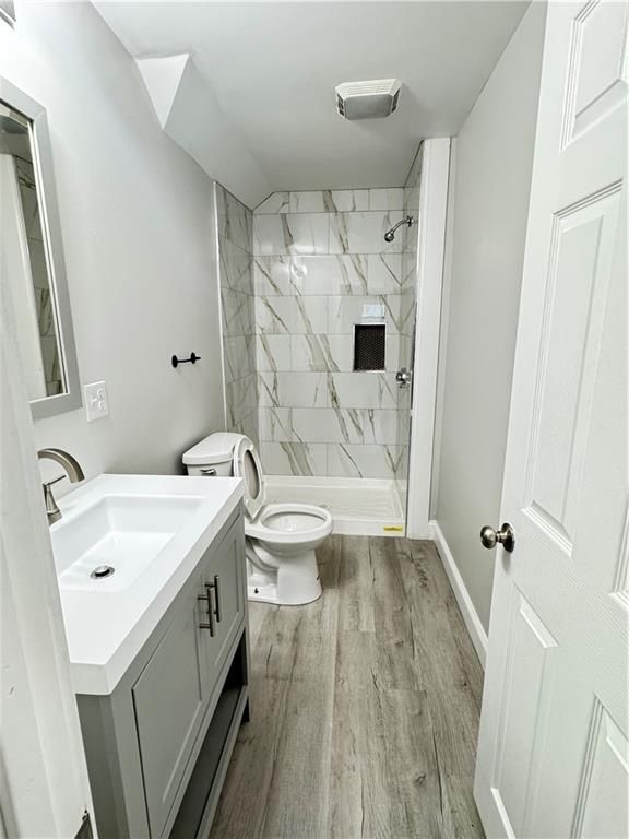 Photo - 199 Waldo St