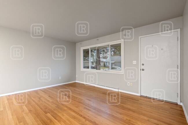 Photo - 7309 E 6th Ave