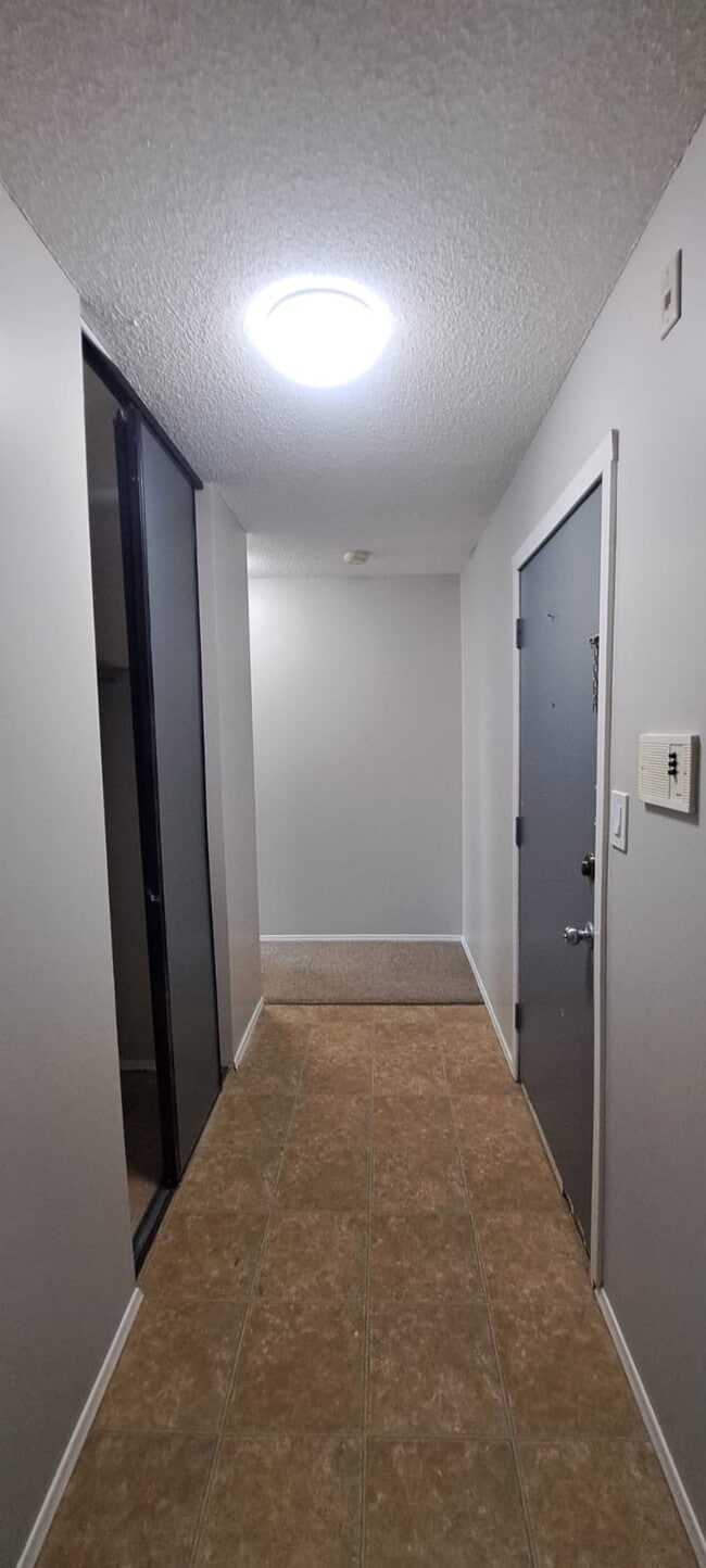 Photo - 4507-344 44 Ave Unit 305