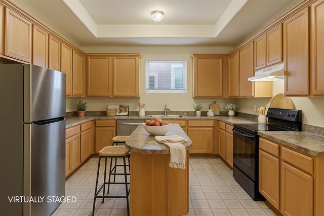Photo - 2917 Savill Garden Dr
