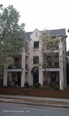 Photo - 3031 Park Ave Apartment