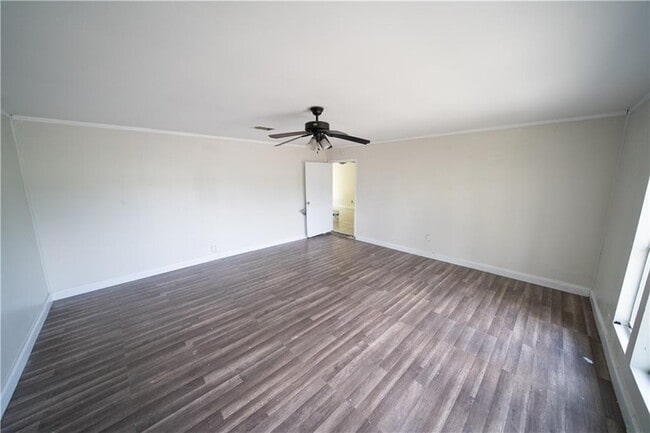 Photo - 1610 La Joya St
