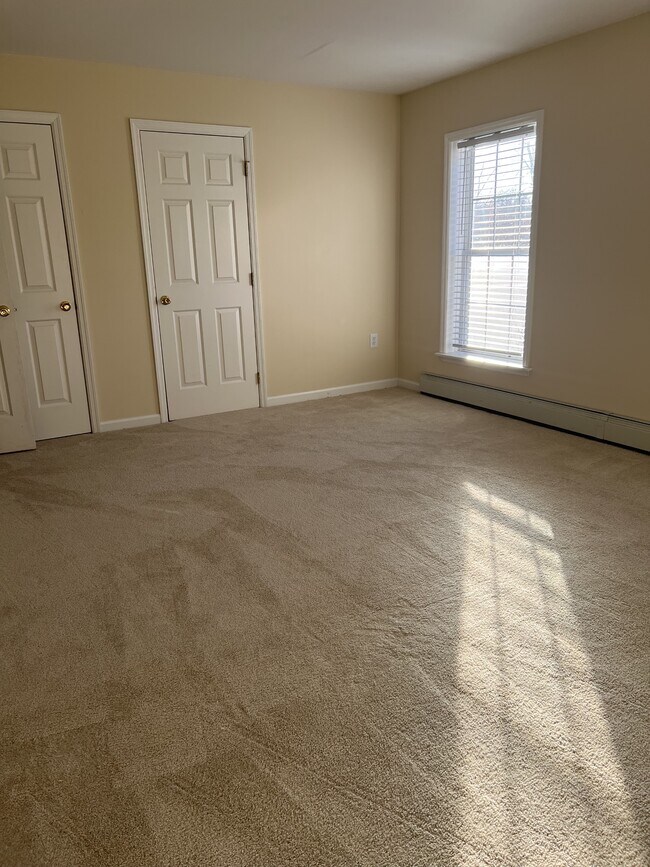 Photo - 9 Apple Blossom Ln