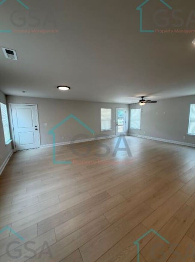 Photo - 4304 Edwards Rd