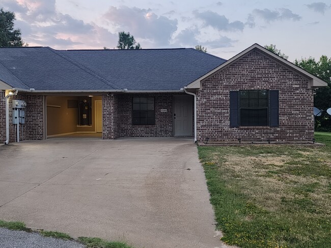 Photo - 13370 Country Meadow Ln Townhome