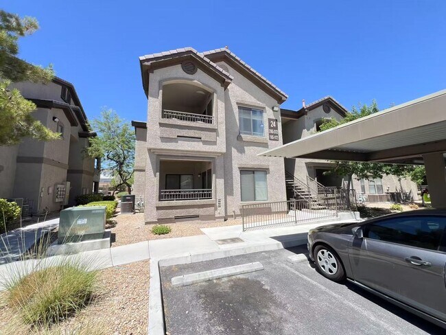 Updated 1BR Condo with Walk-In Closet & Co... - Updated 1BR Condo with Walk-In Closet & Co... Unit 1166