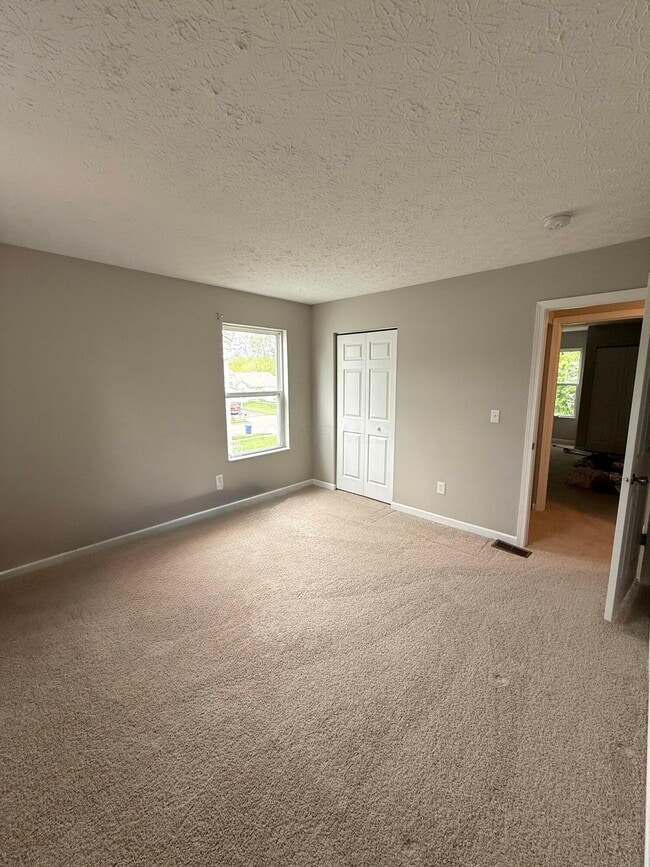 Photo - 6370 Bellinger Dr