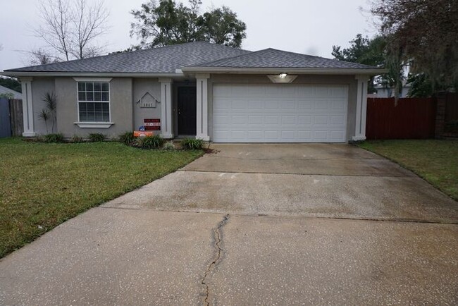 3 Bedroom Home with Garage in Ortega Farms - 3 Bedroom Home with Garage in Ortega Farms