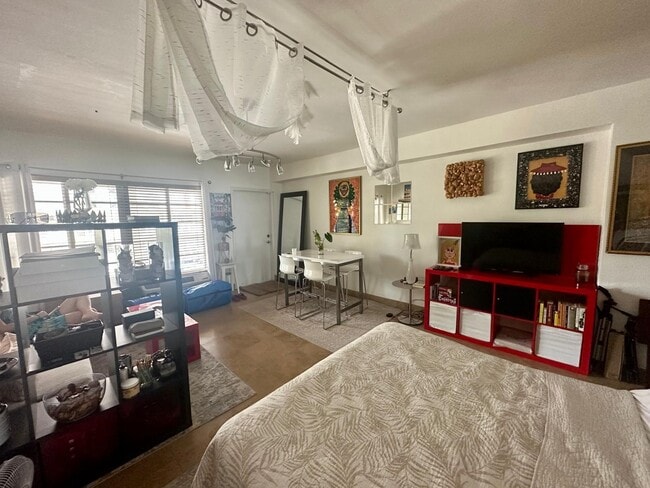 1241 14th St Unit 10