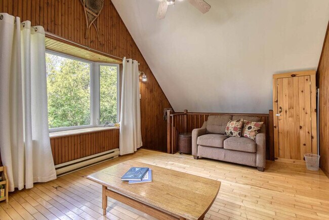 Photo - 1698 Rue Principale Unit ID1061551P