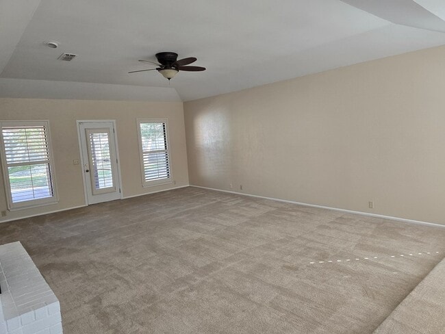 Photo - 6 Sunnygrove Dr