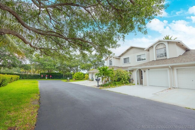 Photo - 50 Desford Ln