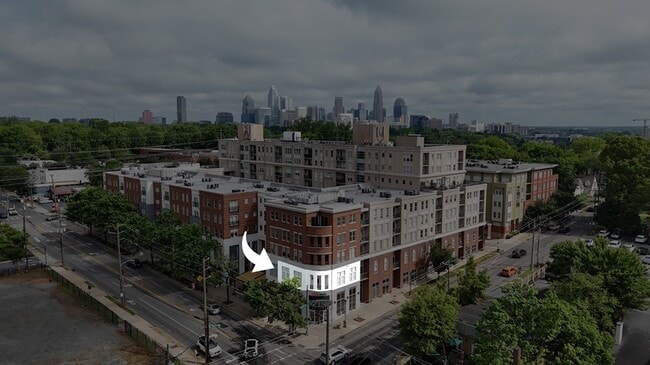 Building Photo - Large Corner Condo with a View Unit 230
