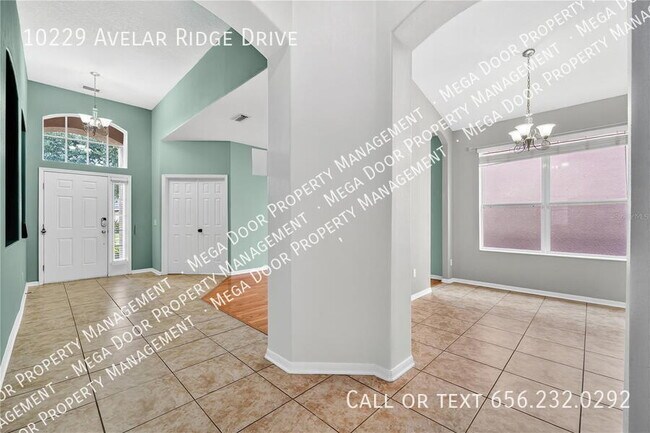 Photo - 10229 Avelar Ridge Dr