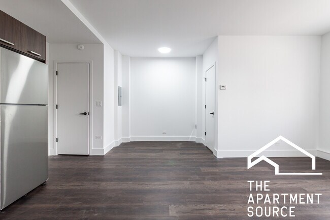 Photo - 1555 W Hollywood Ave Unit 313