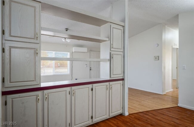 Photo - 4101 Paiute Blvd