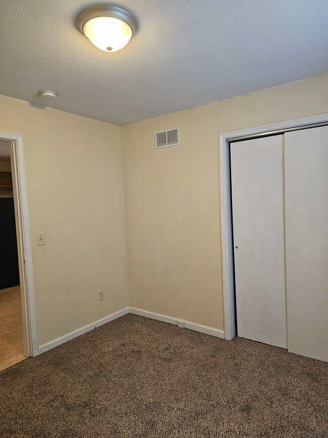 Photo - 1106 Park St