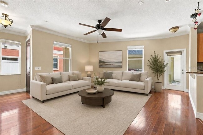 Photo - 2403 S Shine Ave