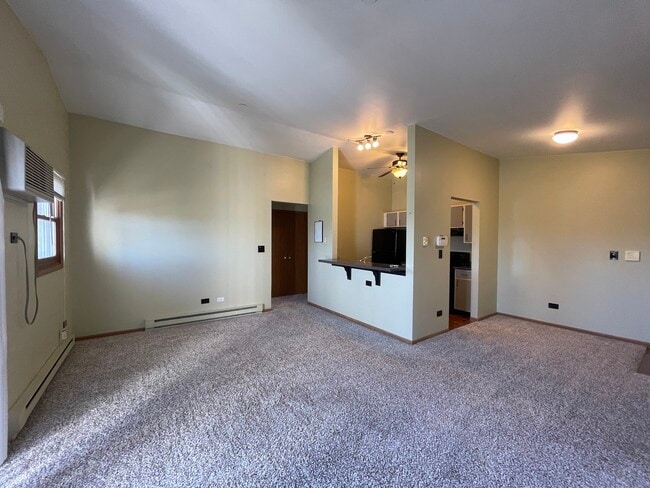 Photo - 1375 Cunat Ct Unit 3B