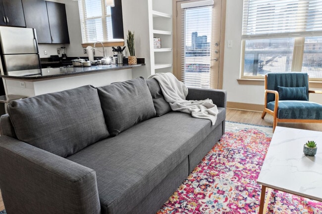 Photo - 2901 Indiana St Apartment Unit ID1289466P