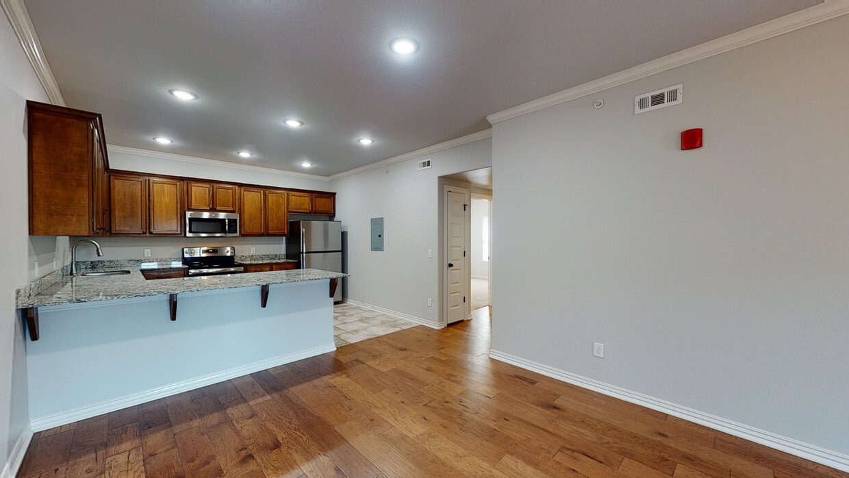 Photo - Woodland Park Apartments