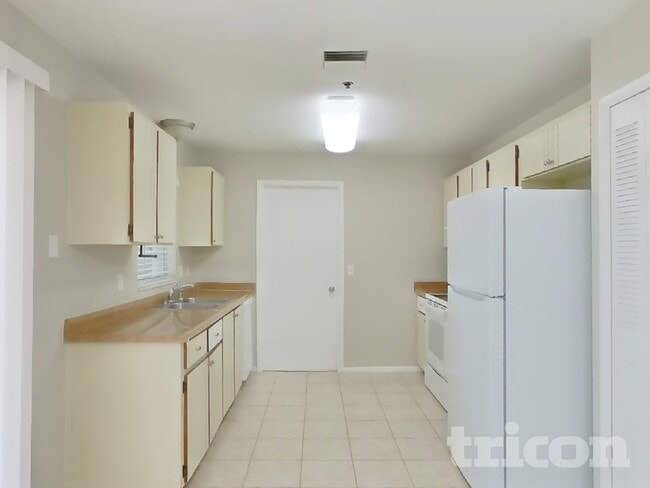 Photo - 191 Citation Ave