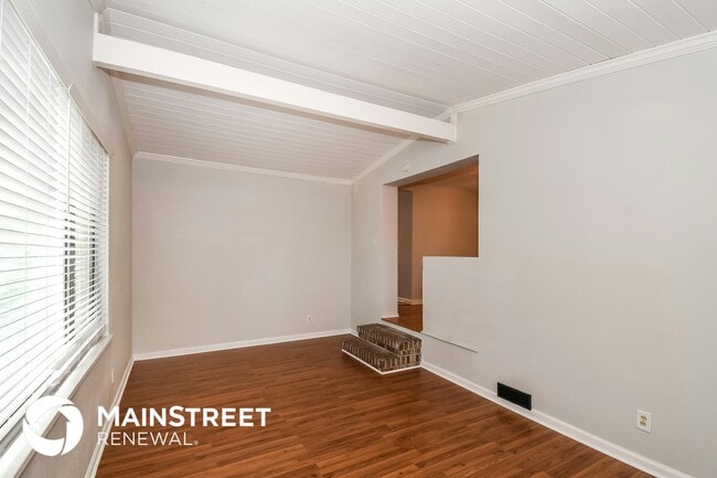 Photo - 1220 Adrian Ct