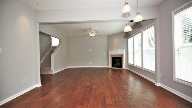 Photo - 3282 Briaroak Dr